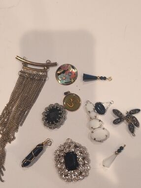 Gold and Black Mixed Charm Pendants Set "Desert Dunes"